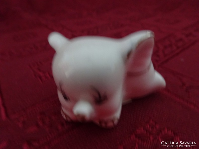 German quality porcelain figurine, mini elephant, length 4.5 cm. He has!