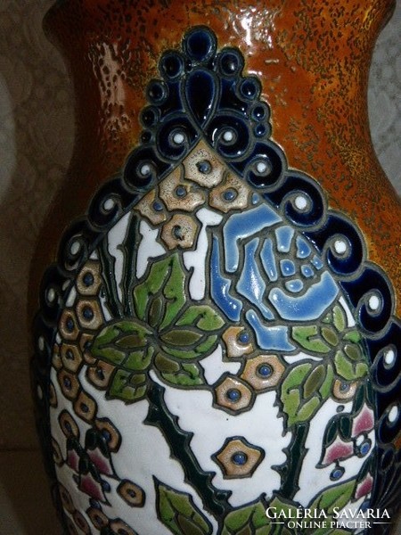 50 cm amphora vase.