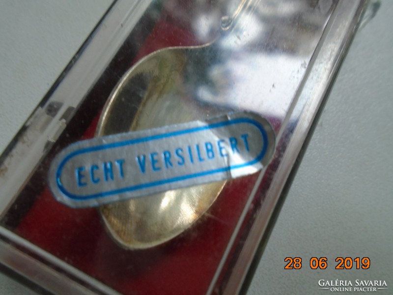 Ezüstözött áttört osztrák souvenir kiskanál zománc címerrel Salzburg,dobozában