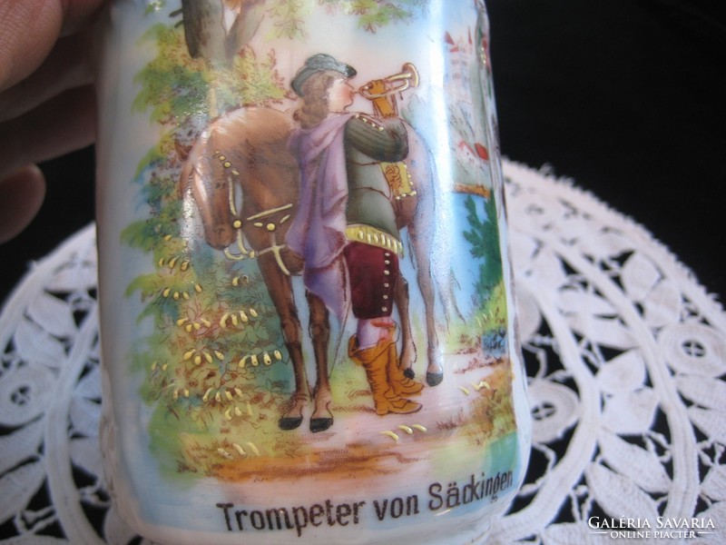 Austrian commemorative cup, hand painted, 7.3 x 9.3 cm