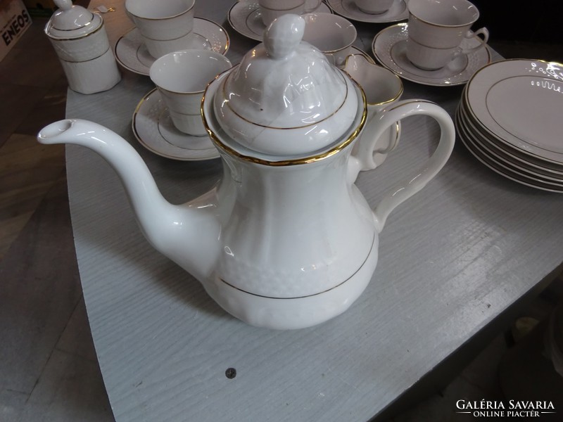 Apulum porcelán 20 darabos teáskészlet, arany díszítéssel. Vanneki!
