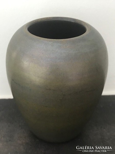 Iridescent ceramic vase with golden-blue stripes, 12.5 cm high