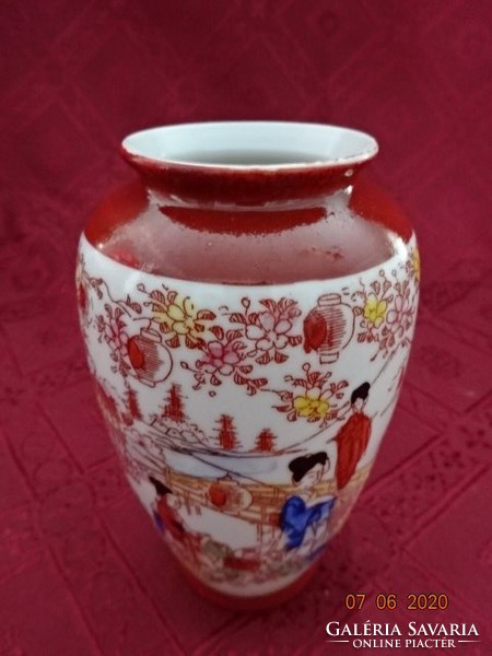 Japán porcelán váza, magassága 12,5 cm. Vanneki!
