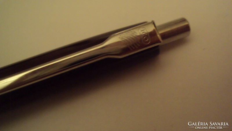 Push-button ico pen (burgundy-matt silver) brand new.