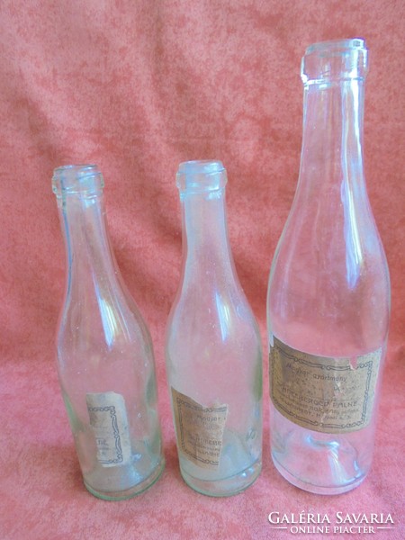 3 db régi italos üveg Shneeberger  Pálné vegyeskereskedés 