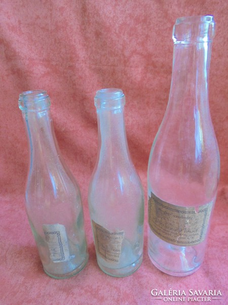 3 db régi italos üveg Shneeberger  Pálné vegyeskereskedés 