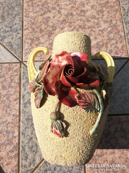 Antik Rózsás váza majolika, fajansz. Mutatós, Zsolnay, Schütz, Znaim?.