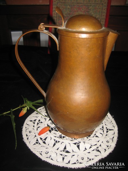 Red copper jug, spout, nicely marked, master marked, work 24 cm