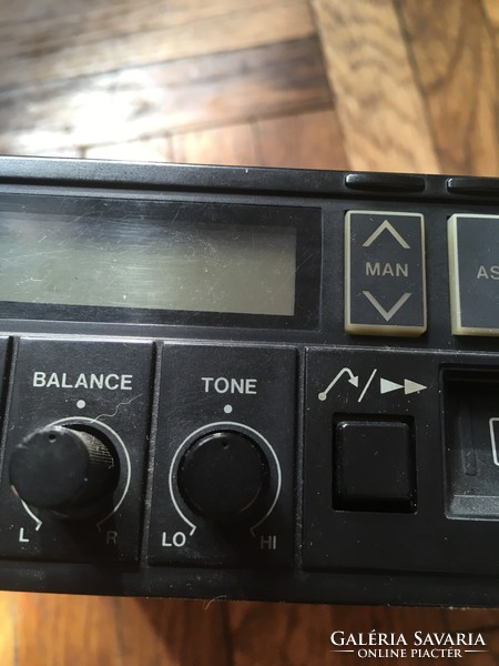 Fisher ax735 1980s car radio recorder