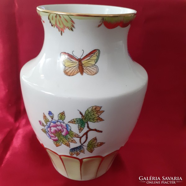 Herend Victorian pattern vase
