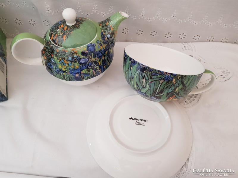 Egy szemèlyes porcelàn teàs szett.Vincent Van Gogh- Iris