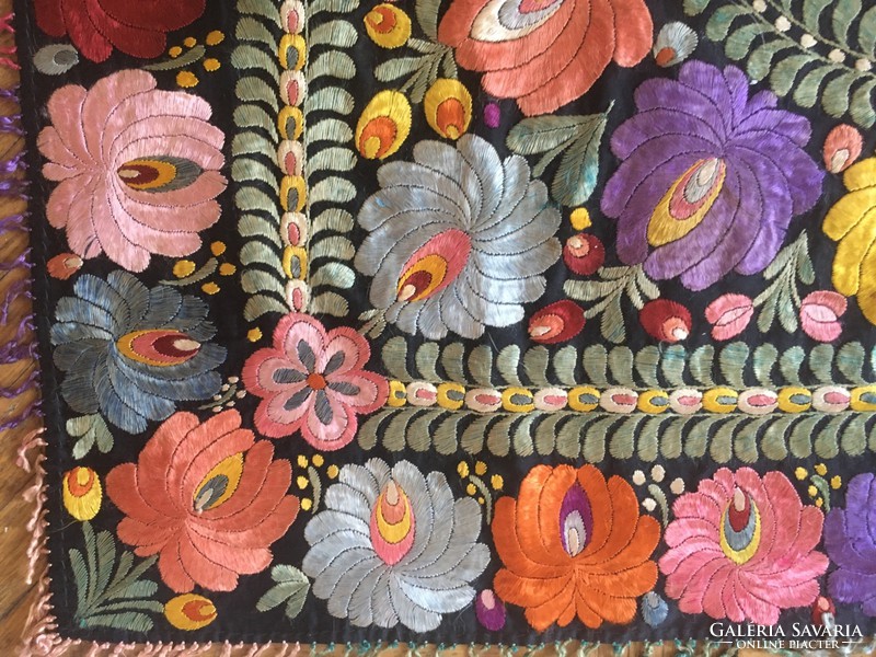 Fabulous Art Nouveau silk embroidered matyo tablecloth