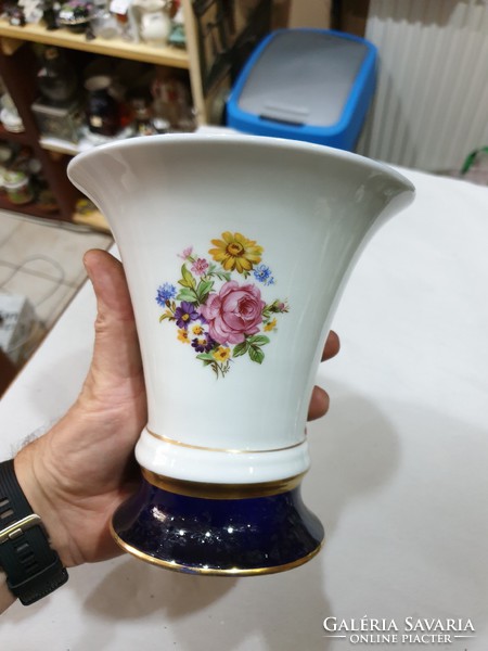 Royal dux váza 