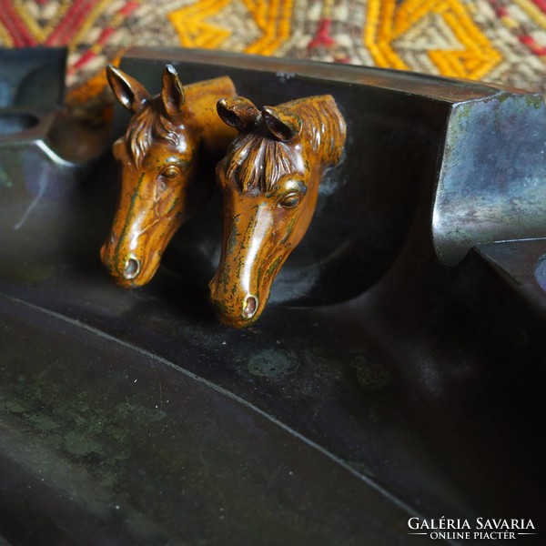 Ló szobor Fekete Tintatartó lovas paripa mén Lovarda Íróasztal Tolltartó Doboz Tároló Bronz Spiáter