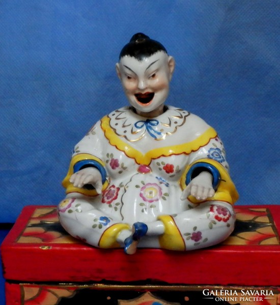 Meissen style antique fine porcelain pagoda figurine