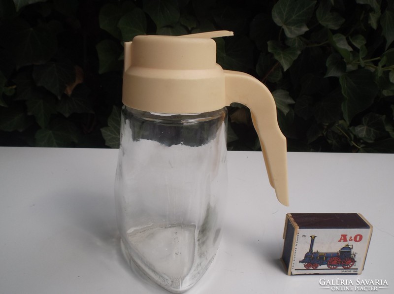 Pouring spout - thick glass - milk spout with lid - 3.5 Dl