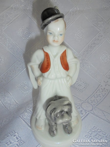 Herendi porcelán figura kutyussal