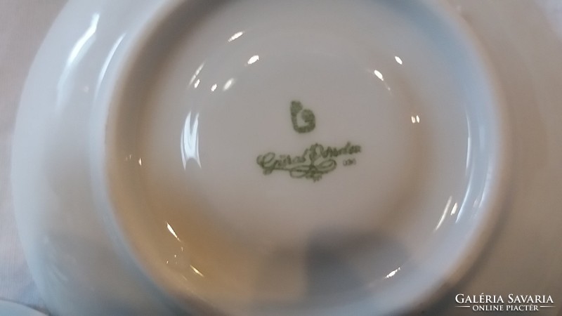 4 db aranyozott virágos drezdai porcelán kávés csésze és csészzealj