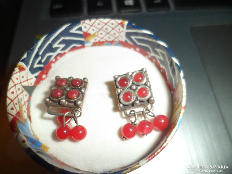 Silver earrings / agate