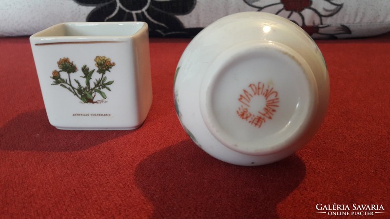Two small porcelains: a vase + a bowl