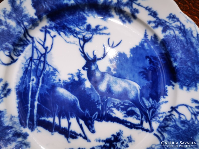 Antique cobalt blue hunting wall bowl with deer