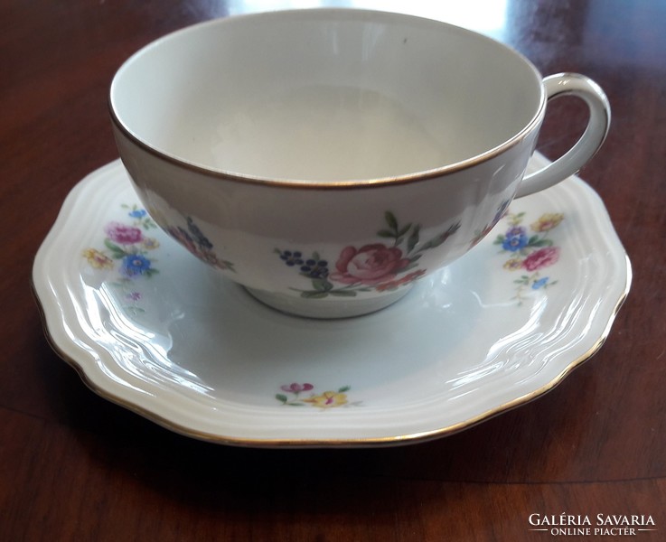 Porcelain coffee cup with plate 66.