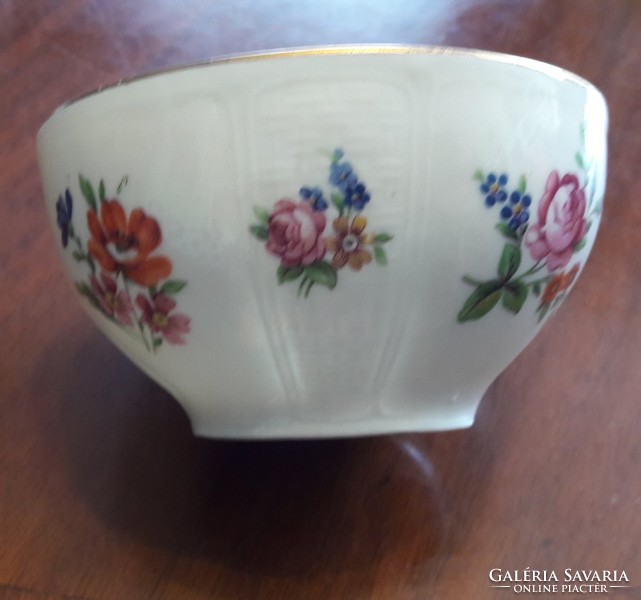 Porcelain coffee cup with plate 66.