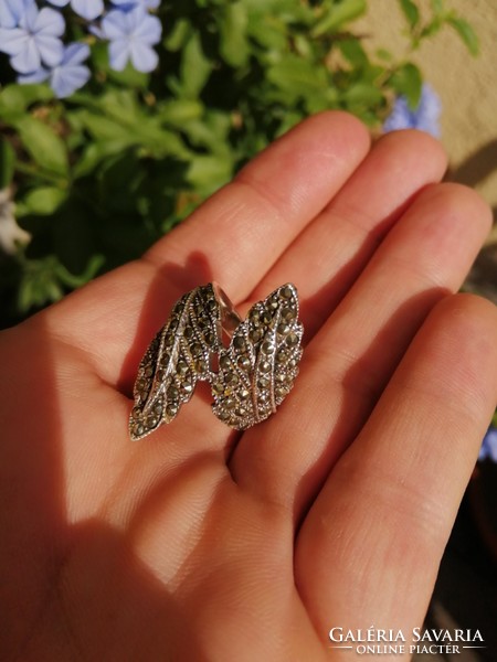 Silver leaf ring