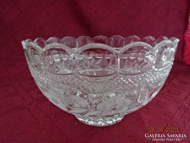 Lead crystal, hand-polished glass bowl, top diameter 21.5 cm. He has!