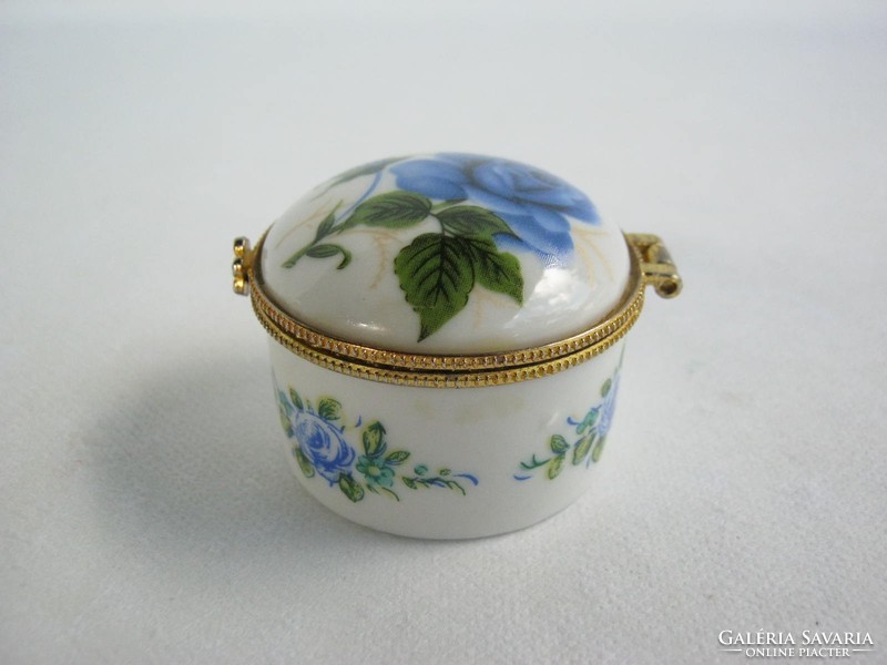 Kék rózsás mini porcelán doboz díszdoboz