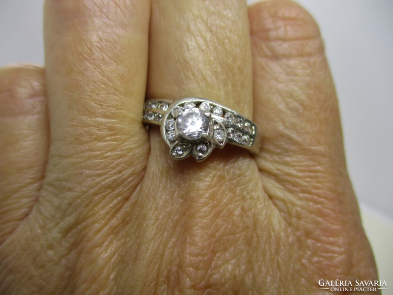 Szép régi antik hatású margaréta ezüst gyűrű