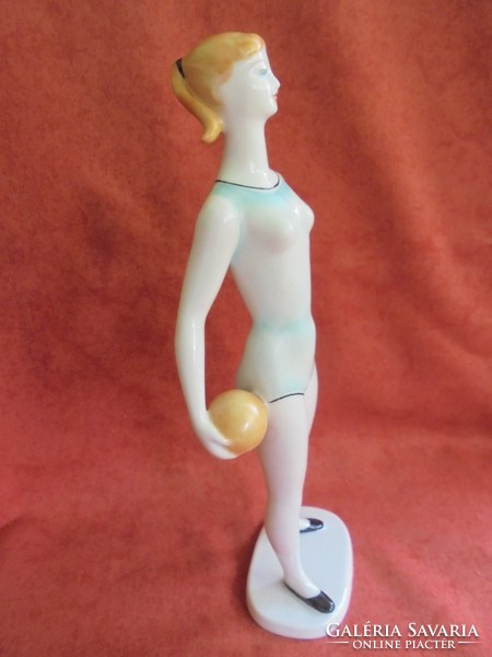Hollóházi porcelán labdás tornászlány  figura