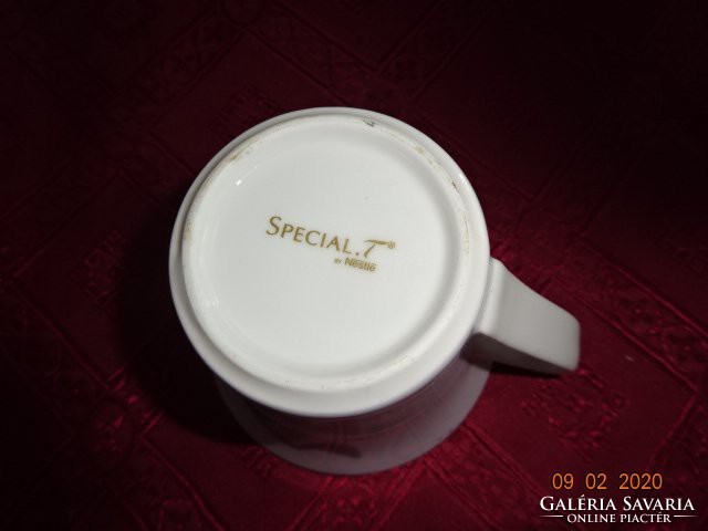 Special t. Nestle German porcelain cup, top diameter 10 cm. He has!