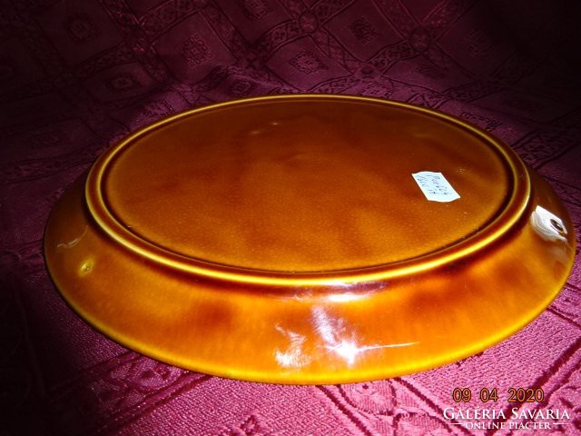 Német porcelán kínáló tányér, átmérője 22 cm. Kávébarna színű. Vanneki!