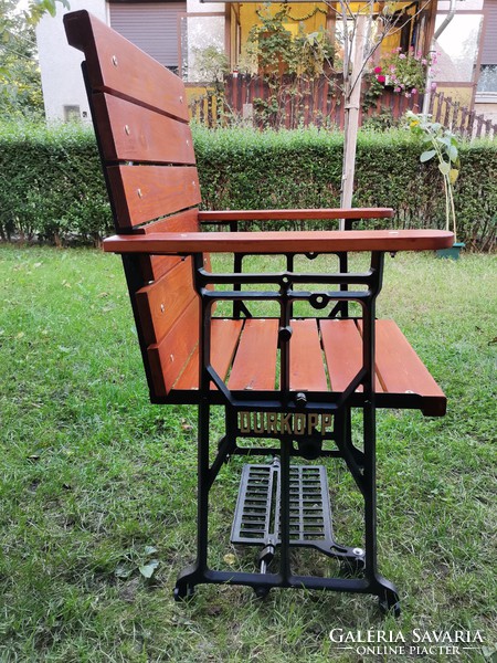 Öntöttvas kerti szék 