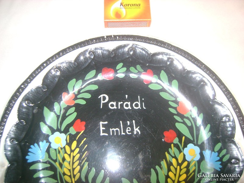 "Parádi emlék" - régi festett tányér, falitányér, falidísz