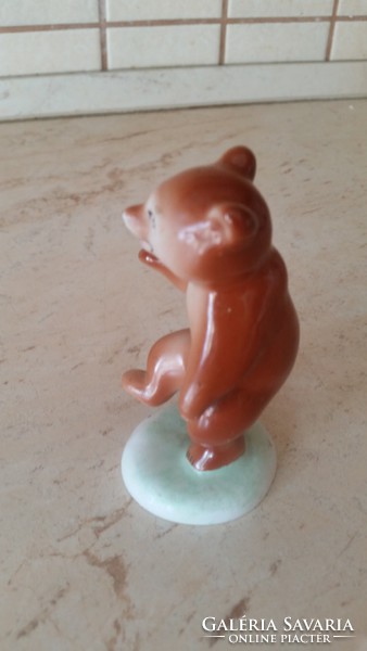 Beautiful porcelain statue for sale! Hollóházi dancing bear
