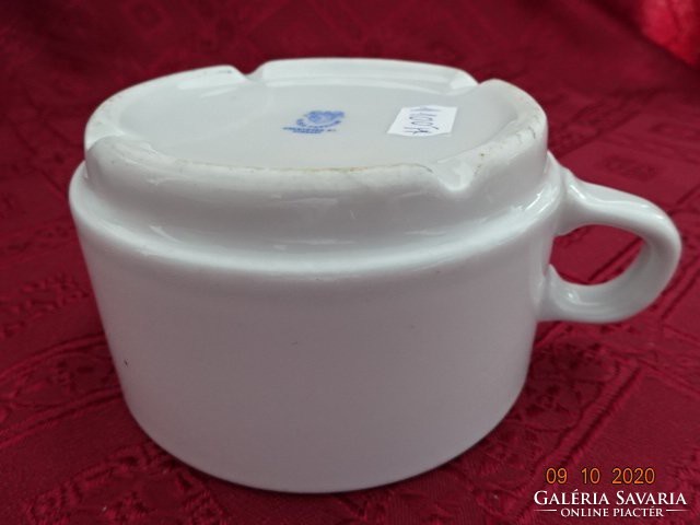 White Alföldi porcelain tea cup, diameter 10 cm. He has!