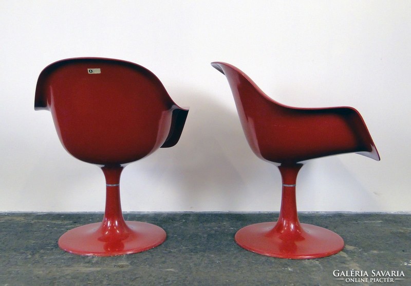 0F480 Retro Space Age design piros forgó szék párban