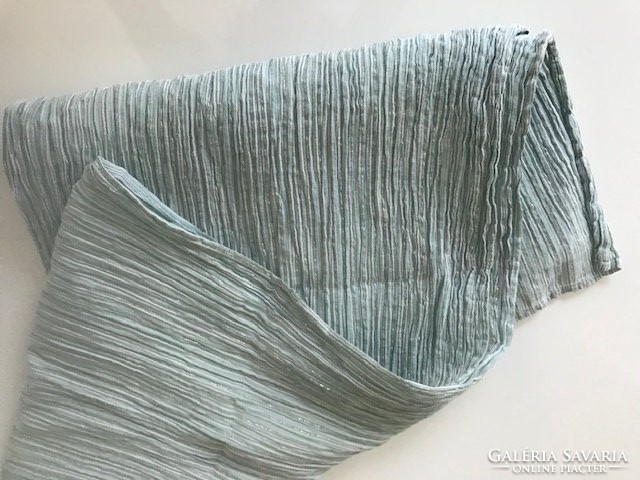 Ezüstszállal átszőtt halvány csíkos pamutsál, H&M, 50 x 150 cm