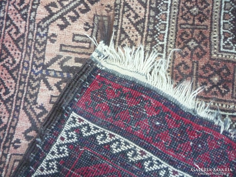 Afgán Baluch szőnyeg.