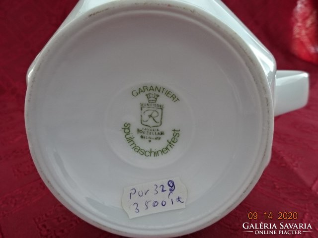 Bavaria German quality porcelain teapot, height 22 cm. He has!