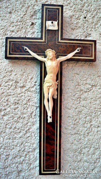 47. Antik, CSONT Jézus Krisztus (14 cm), 35 cm intarzia feszület, kereszt, korpusz