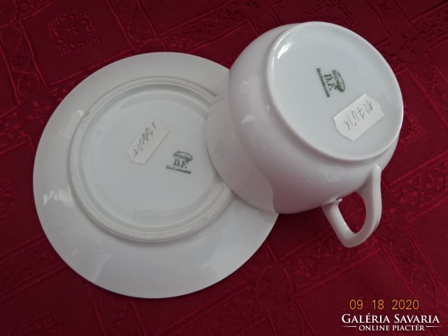 EPIAG csehszlovák porcelán teáscsésze + alátét.  6 db készlet Alátétátmérője 14 cm. Vanneki!