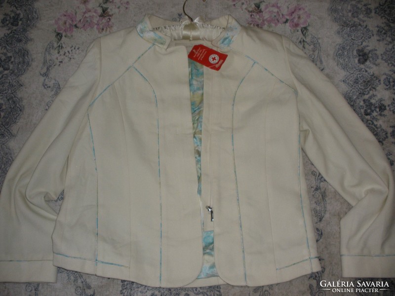 Cream jacket 100% silk
