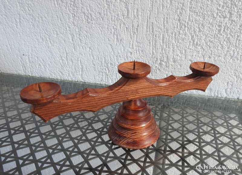 Three-pronged wooden table candle holder