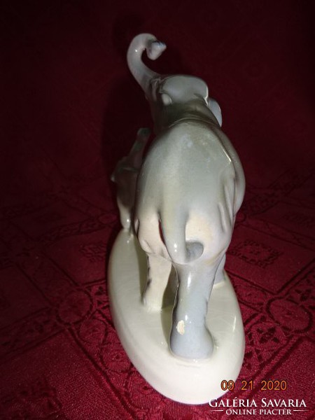 Gránit porcelán figurális szobor, elefánt mama és kicsinye, hossza 15,5 cm. Vanneki! Jókai.