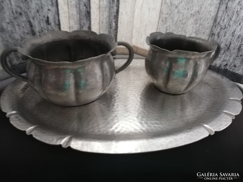 A sumptuous old gero offering set of 3 parts