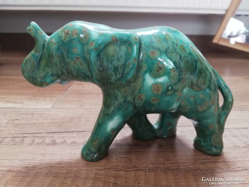Charming, flawless, ceramic... Lucky little elephant