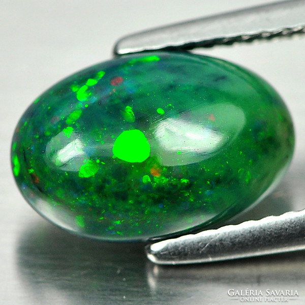 Genuine, 100% natural sparkling green Ethiopian precious opal gemstone 2.00ct! - (St.-Near transparent)